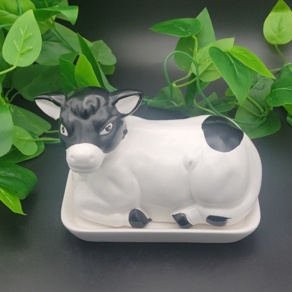 Otagiri Ceramic Holstein Cow Covered Butter Dish